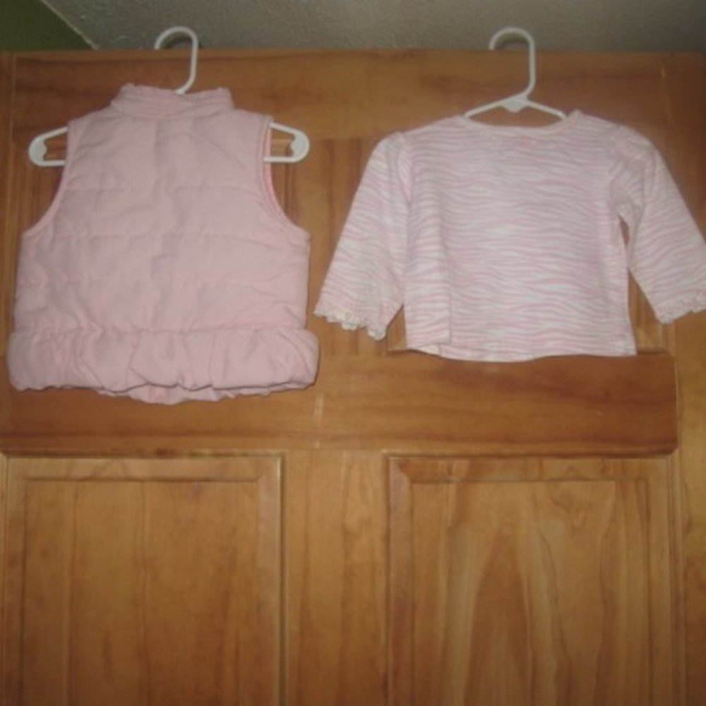 5/$30 Girls Baby Q Pink and White Matching Long Sleeve Shirt & Vest - Picture 4 of 4